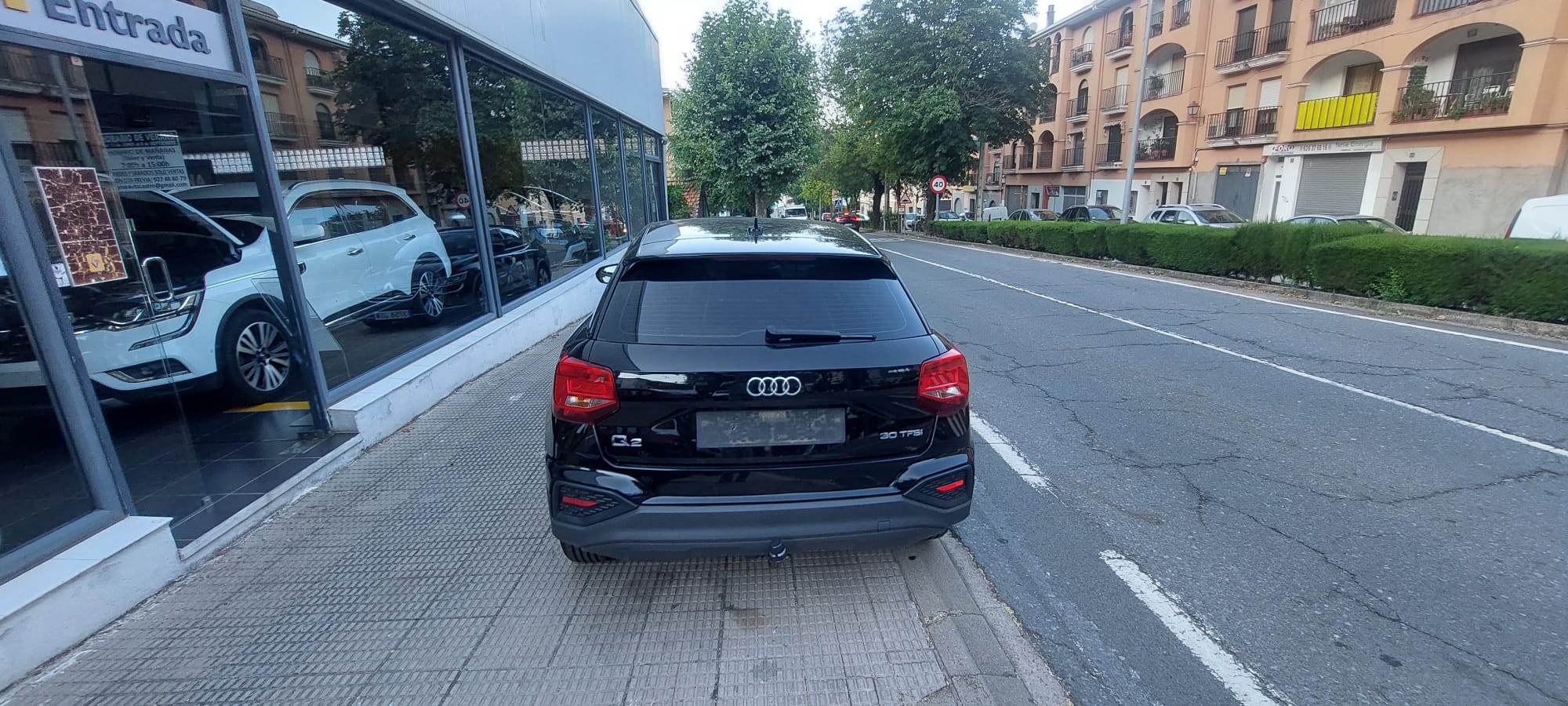 Audi Q2 1.0 110CV miniatura 4